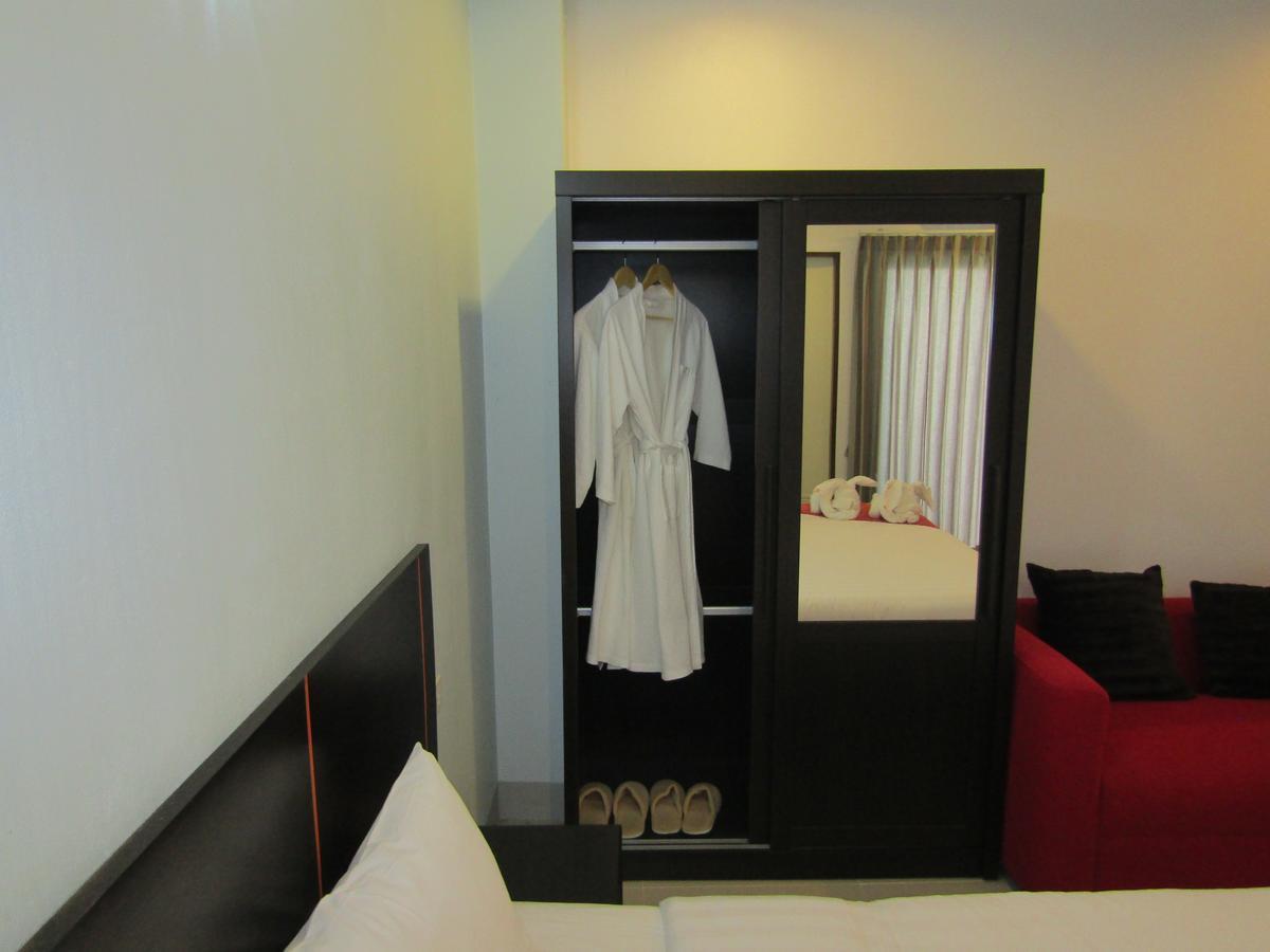 La Viva Buriram Hotel Buitenkant foto