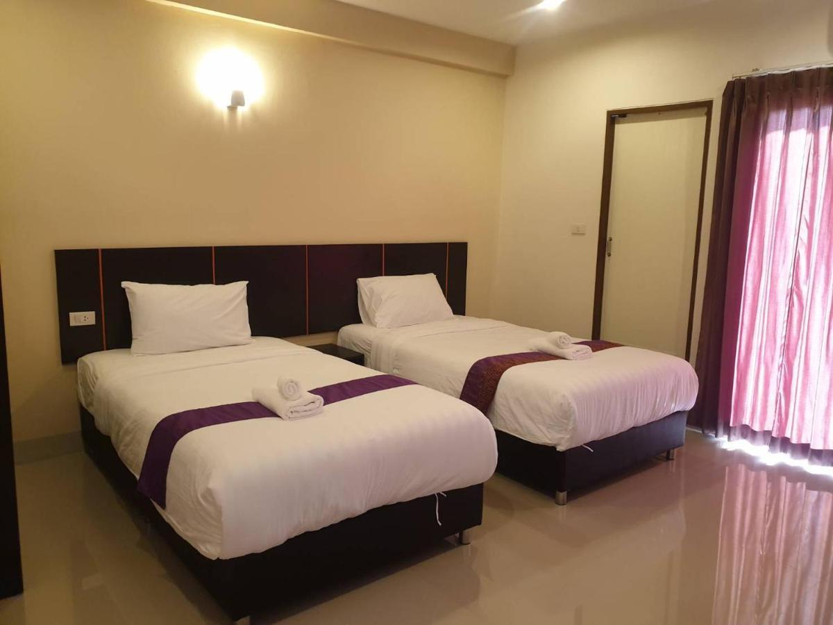 La Viva Buriram Hotel Buitenkant foto